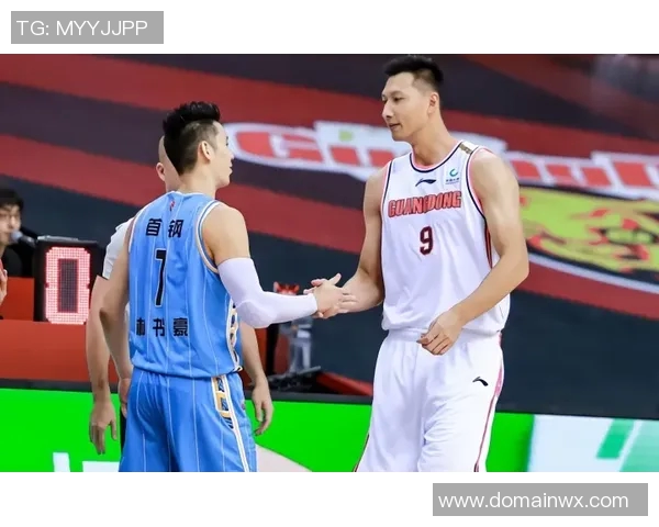 易建联签约中国李宁体育，开启中国体育新篇章